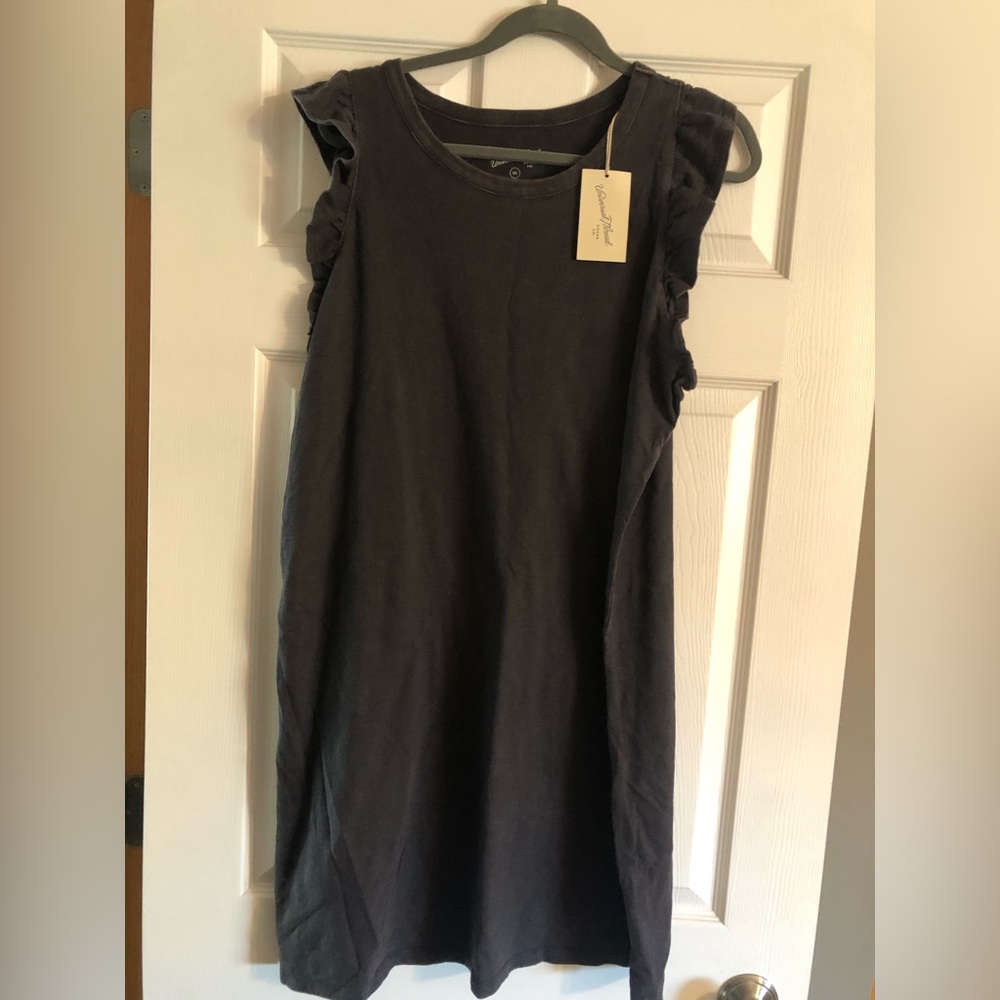 Women’s sleeveless ruffle dress size XXL charcoal grey
